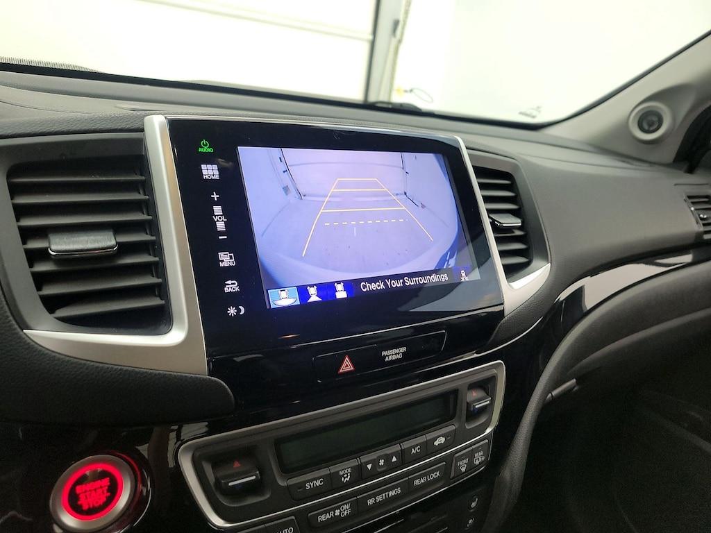 used 2016 Honda Pilot car, priced at $23,998