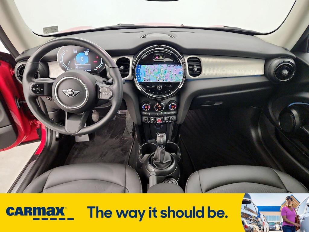 used 2024 MINI Hardtop car, priced at $28,998