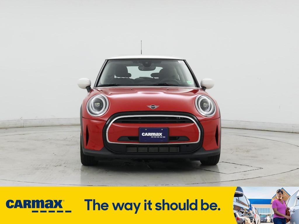 used 2024 MINI Hardtop car, priced at $28,998