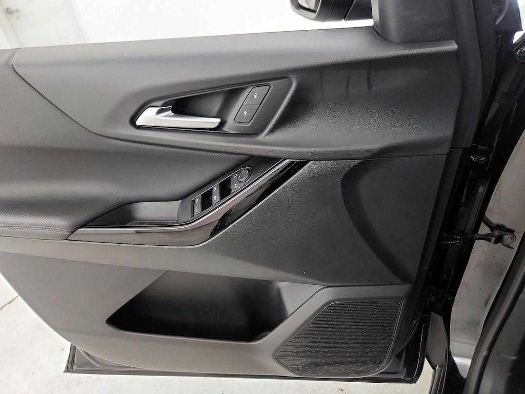 used 2025 Chevrolet Equinox car, priced at $27,998