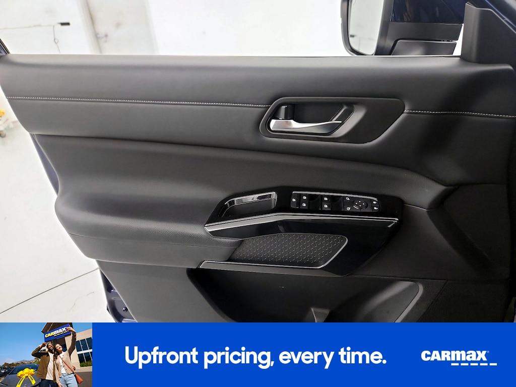 used 2022 Nissan Pathfinder car, priced at $33,998