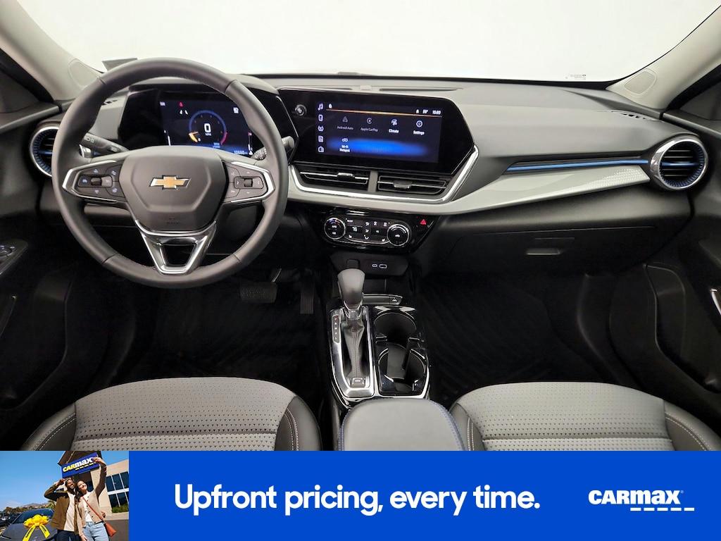 used 2025 Chevrolet Trax car, priced at $22,998