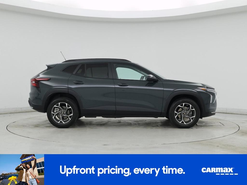 used 2025 Chevrolet Trax car, priced at $22,998
