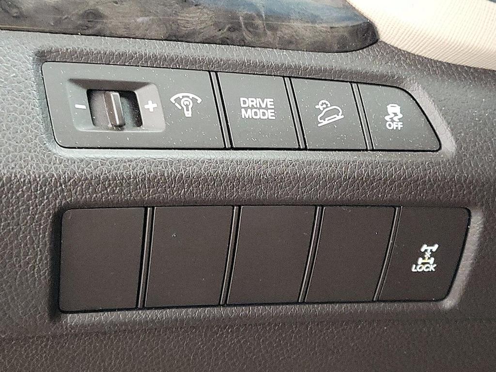 used 2017 Hyundai Santa Fe Sport car, priced at $13,599