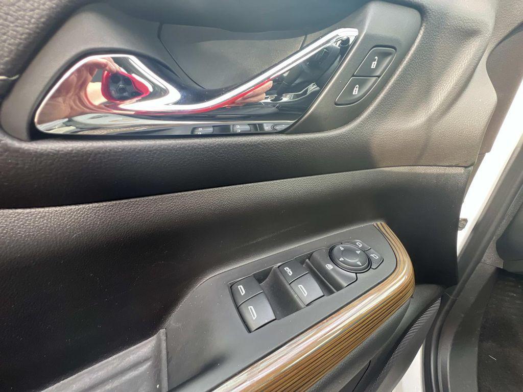 used 2023 GMC Acadia car, priced at $26,758