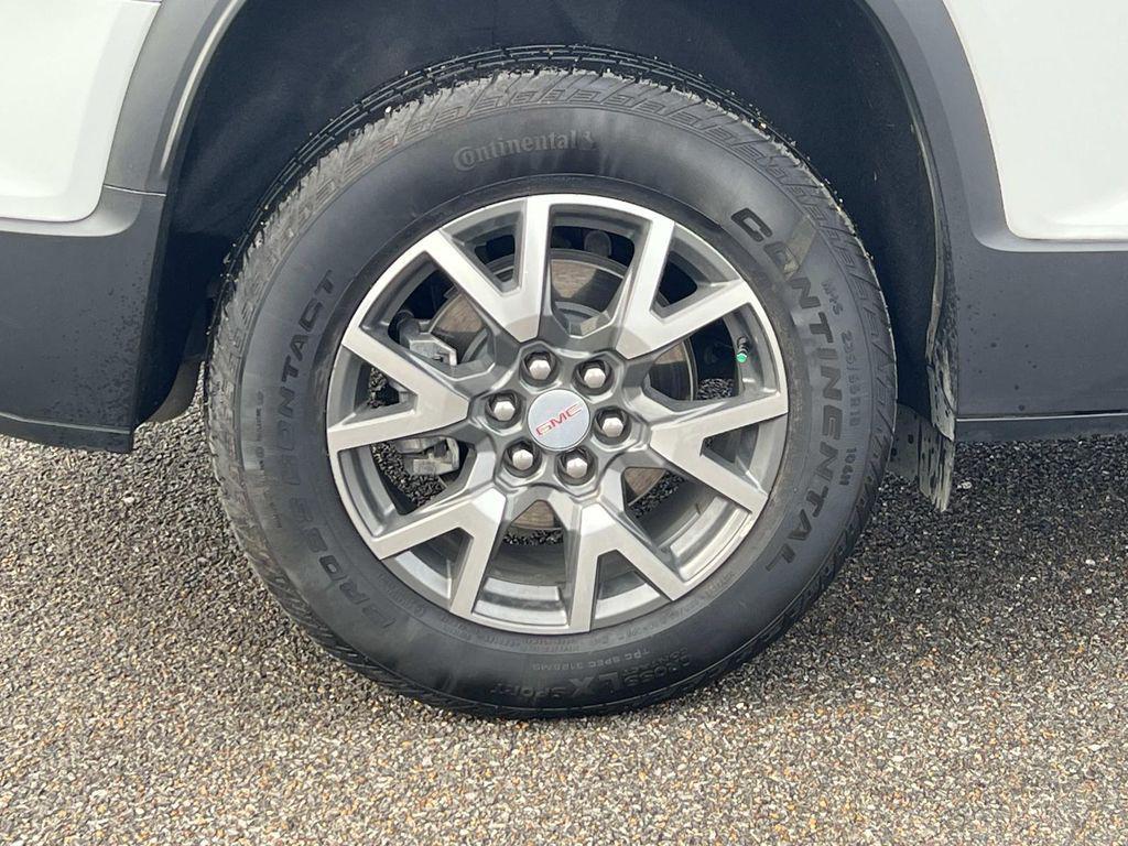 used 2023 GMC Acadia car, priced at $26,758