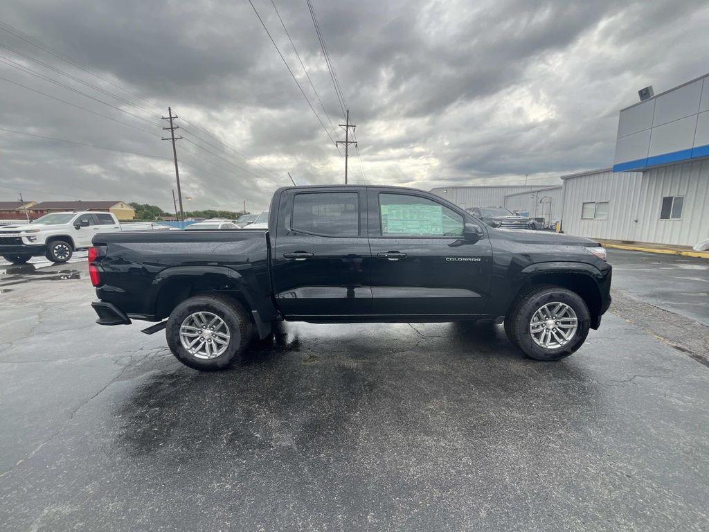 new 2026 Chevrolet Colorado car, priced at $43,235