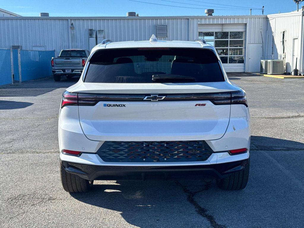 new 2025 Chevrolet Equinox EV car, priced at $35,921