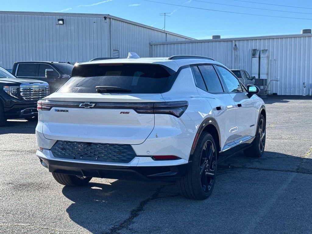 new 2025 Chevrolet Equinox EV car, priced at $35,921