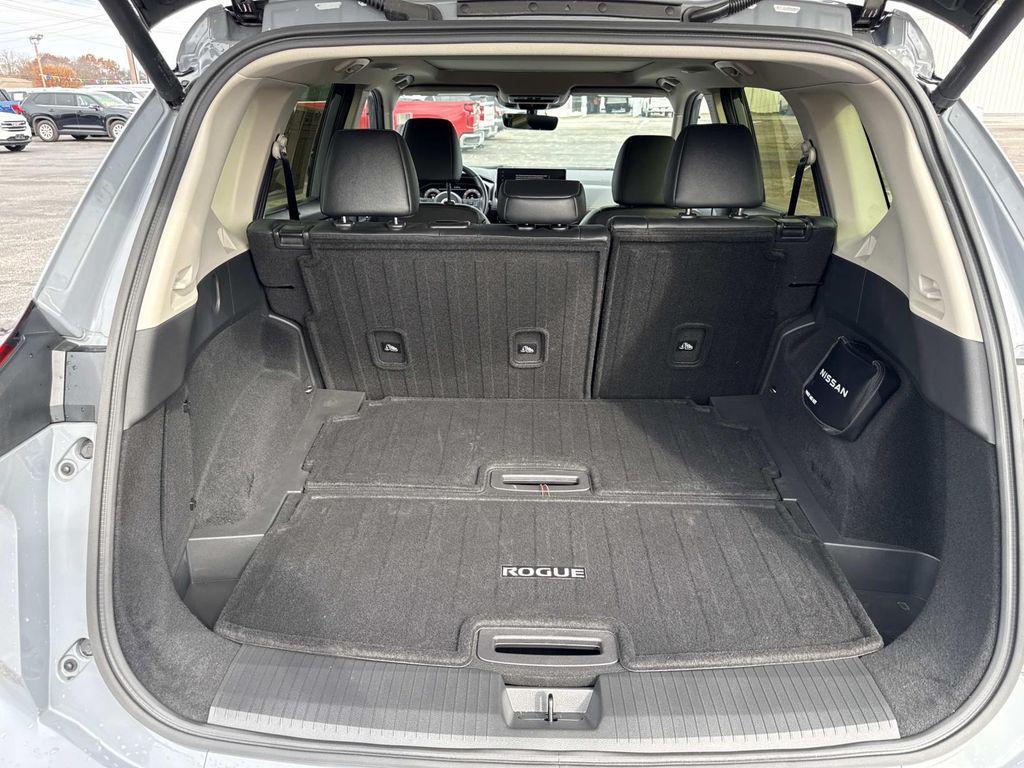 used 2024 Nissan Rogue car, priced at $27,891