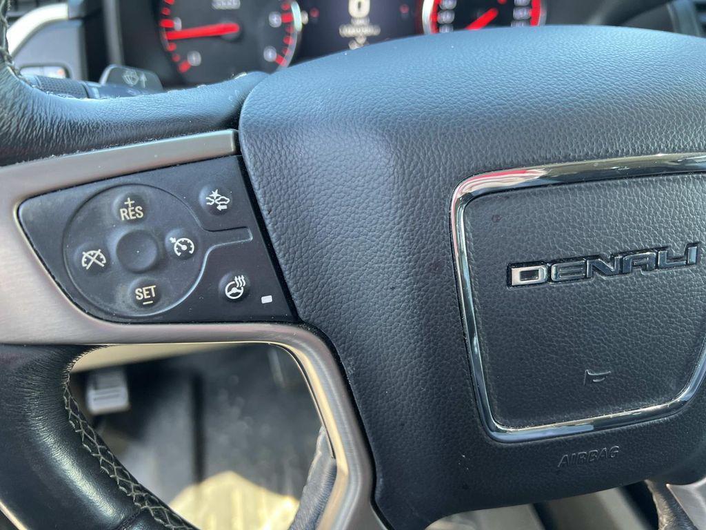 used 2016 GMC Yukon car, priced at $25,616