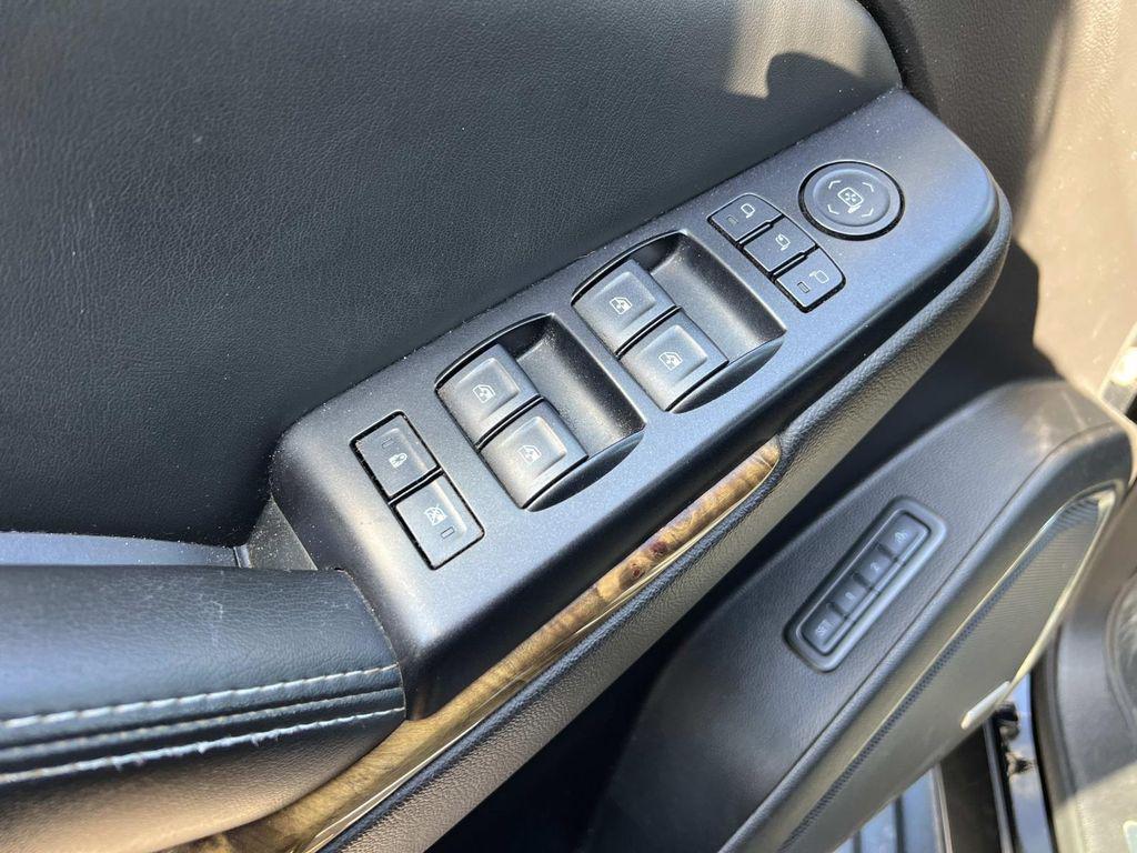 used 2016 GMC Yukon car, priced at $25,616