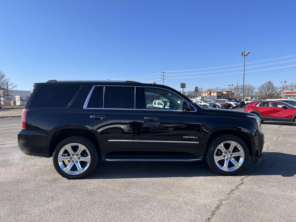 used 2016 GMC Yukon car, priced at $25,616