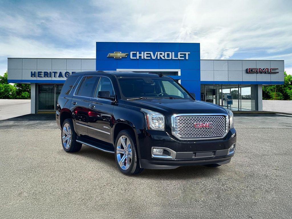 used 2016 GMC Yukon car, priced at $25,616