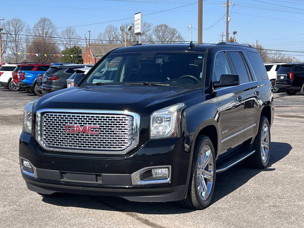 used 2016 GMC Yukon car, priced at $25,616