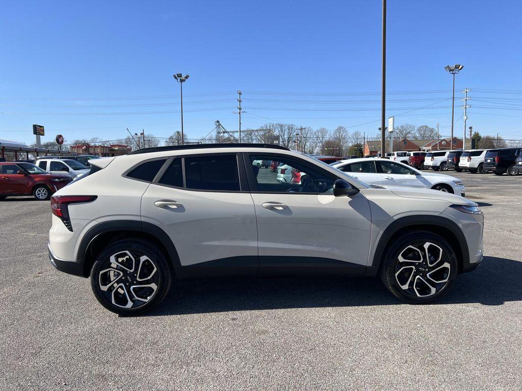 new 2026 Chevrolet Trax car, priced at $27,918