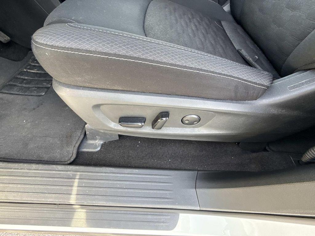 used 2025 Nissan Pathfinder car, priced at $31,857