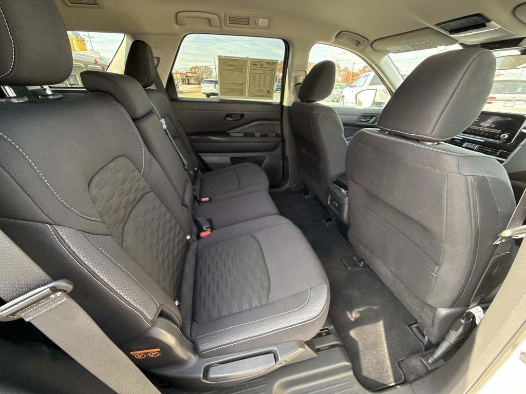 used 2025 Nissan Pathfinder car, priced at $31,857
