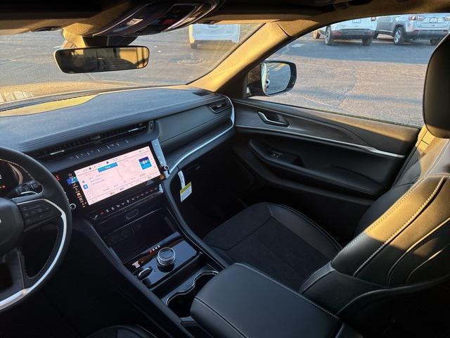 new 2026 Jeep Grand Cherokee car, priced at $48,091