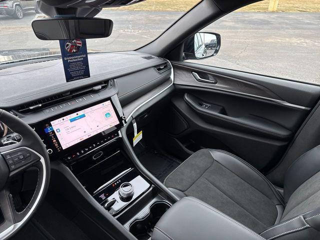 new 2026 Jeep Grand Cherokee car, priced at $47,204