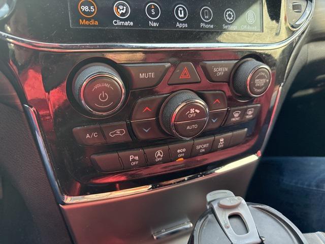 used 2022 Jeep Grand Cherokee car