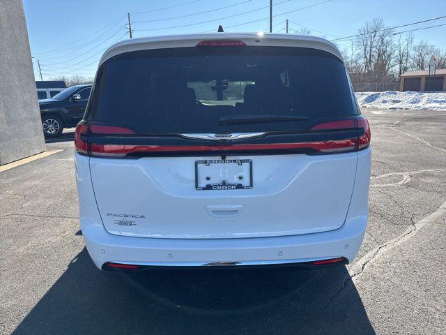 new 2026 Chrysler Pacifica car, priced at $46,312