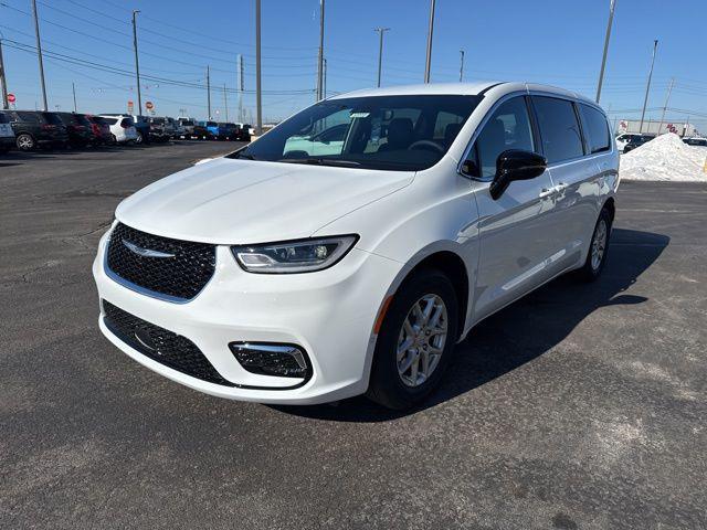 new 2026 Chrysler Pacifica car, priced at $46,312