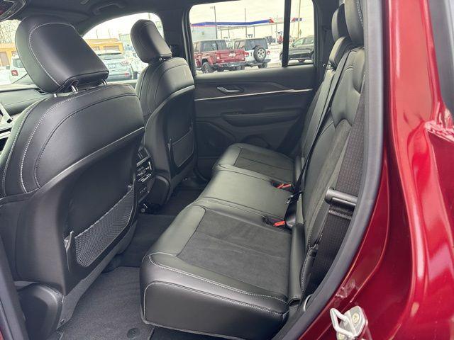 new 2026 Jeep Grand Cherokee car, priced at $46,228