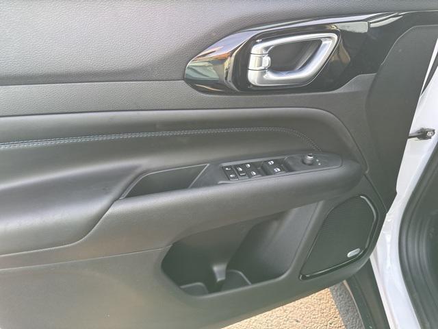 new 2026 Jeep Compass car, priced at $38,361