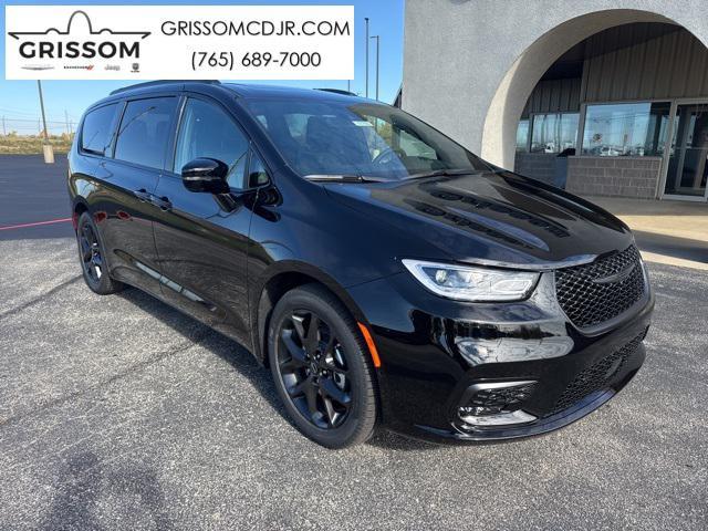 new 2026 Chrysler Pacifica car, priced at $49,522