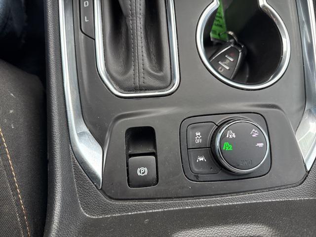 used 2020 Chevrolet Traverse car, priced at $19,558