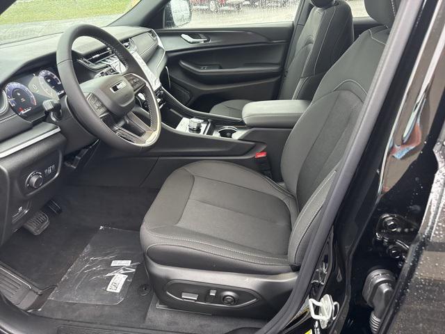 new 2025 Jeep Grand Cherokee L car, priced at $44,641
