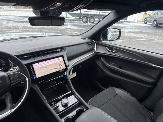 new 2026 Jeep Grand Cherokee car, priced at $46,758