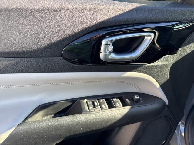 used 2022 Jeep Compass car, priced at $22,348