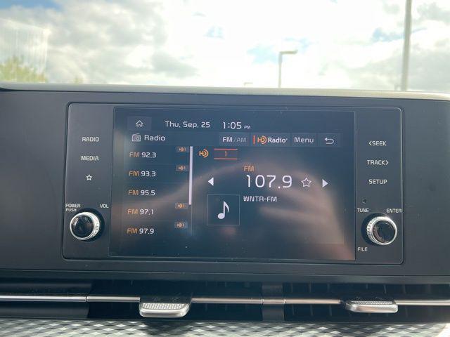 used 2024 Kia Carnival car, priced at $28,743