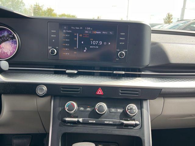 used 2024 Kia Carnival car, priced at $28,743