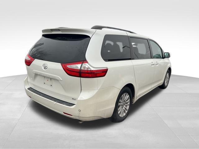 used 2016 Toyota Sienna car, priced at $14,470