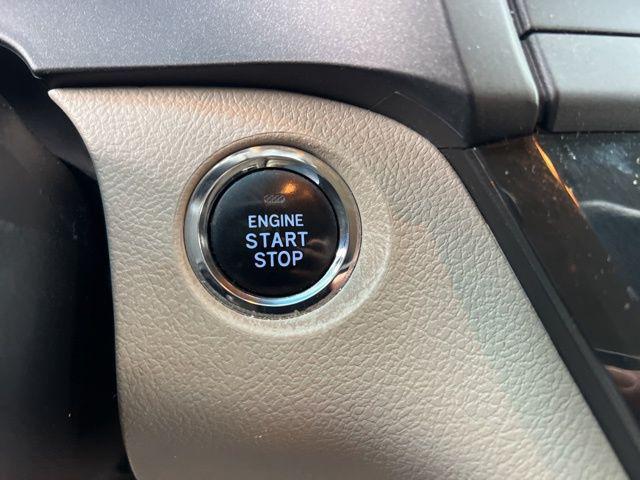 used 2016 Toyota Sienna car, priced at $14,470