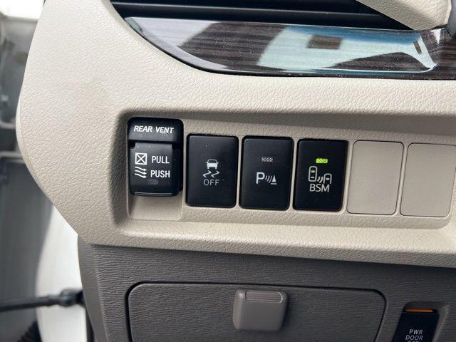 used 2016 Toyota Sienna car, priced at $14,470