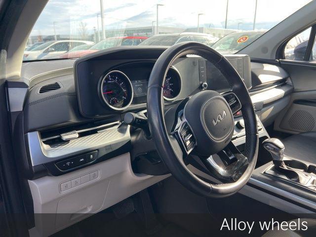 used 2024 Kia Carnival car, priced at $26,317