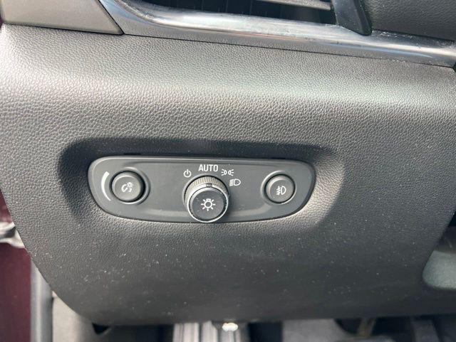 used 2018 Chevrolet Traverse car, priced at $13,048