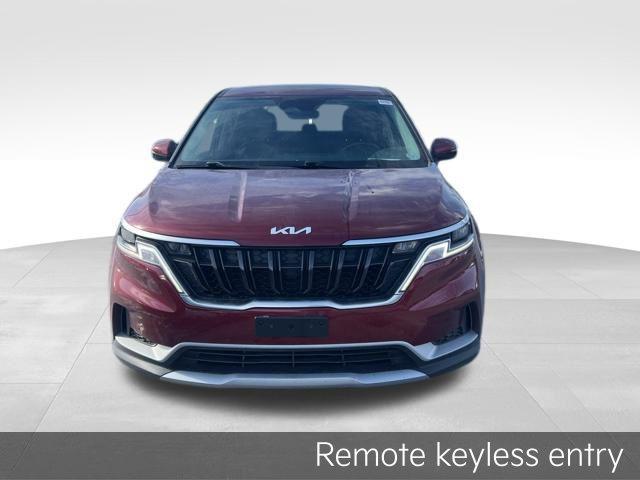 used 2024 Kia Carnival car, priced at $27,600