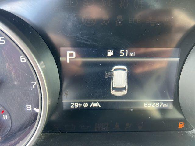 used 2024 Kia Carnival car, priced at $27,600