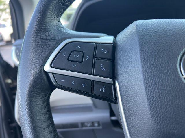 used 2024 Toyota Sienna car, priced at $38,542