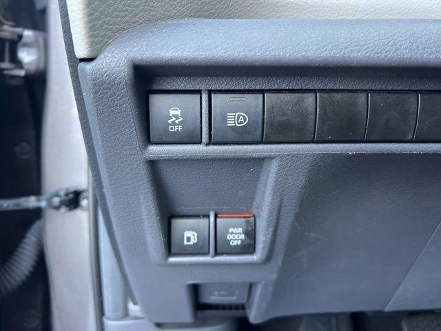 used 2024 Toyota Sienna car, priced at $38,542