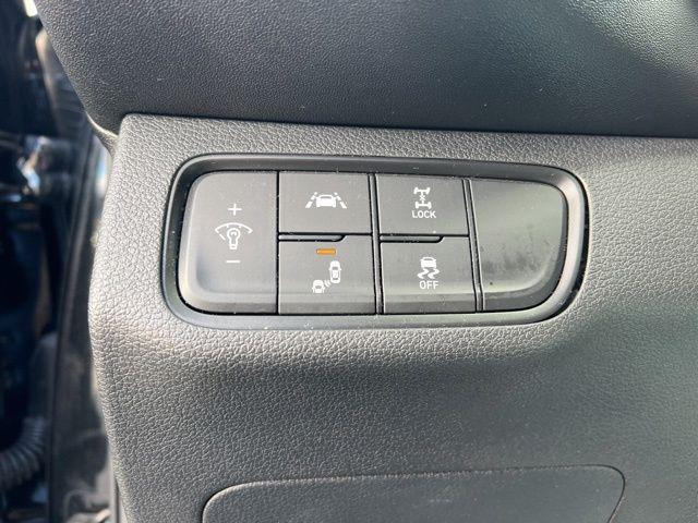 used 2019 Hyundai Santa Fe car, priced at $15,827