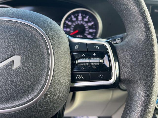 used 2023 Kia Carnival car, priced at $26,630