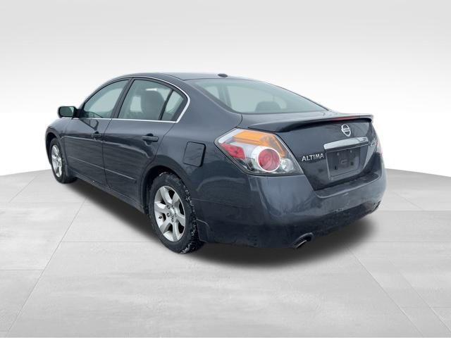used 2009 Nissan Altima car, priced at $4,819