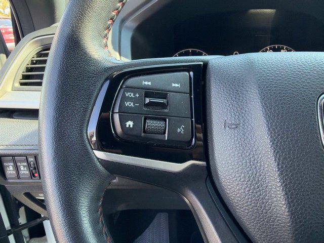 used 2025 Honda Odyssey car, priced at $34,168
