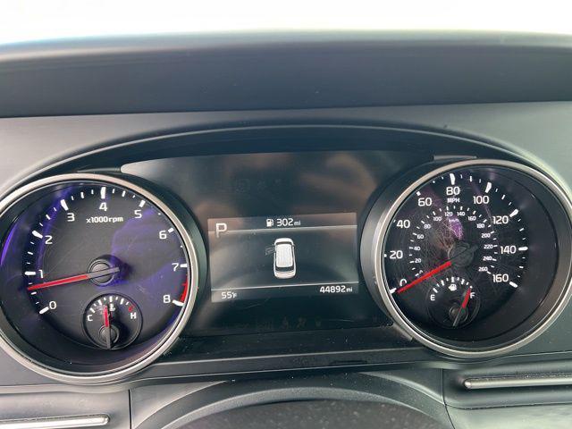 used 2024 Kia Carnival car, priced at $27,508